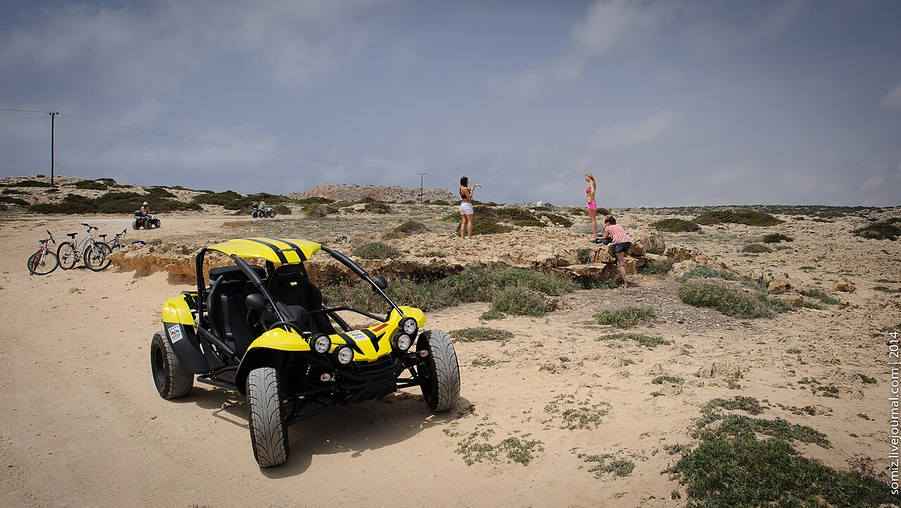 Best transport to Cavo Greco (14098596181)