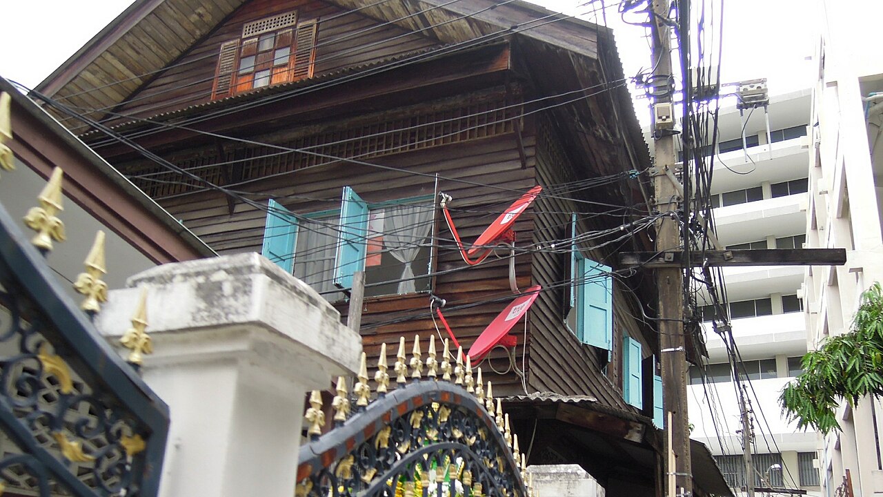Bangkok Bicycle Tour, Banglamphu, Thailand (6906929118)