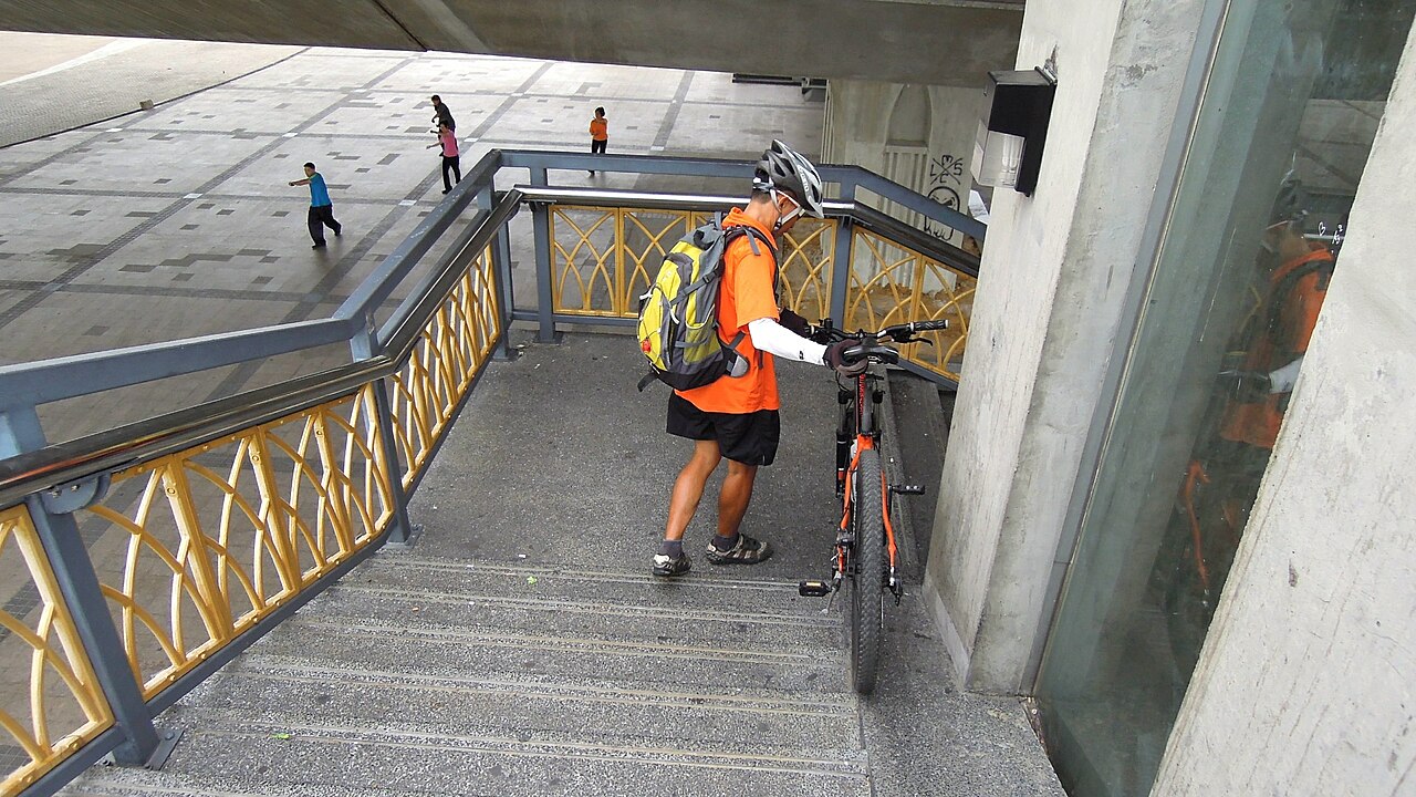 Rama VIII Bridge, Bangkok Bicycle Tour, Thailand (7053022909)