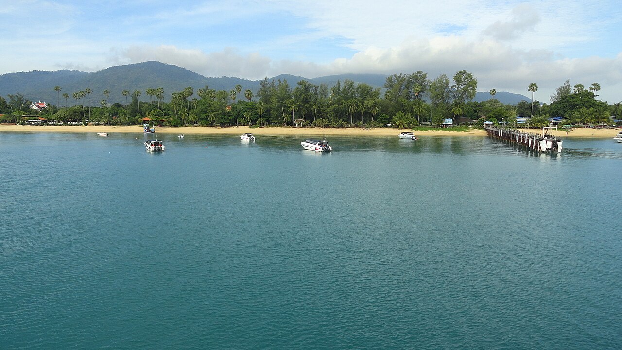 From Koh Samui to Koh Tao (48107532981)