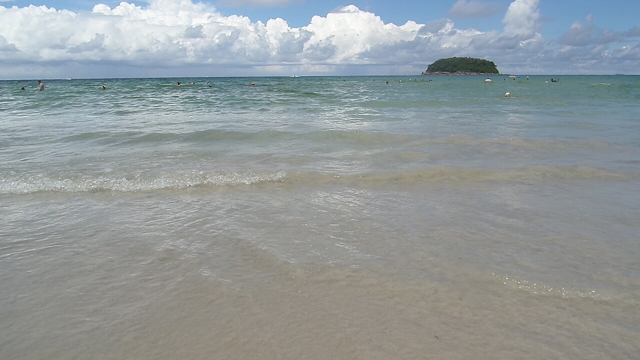 Kata Beach sunny