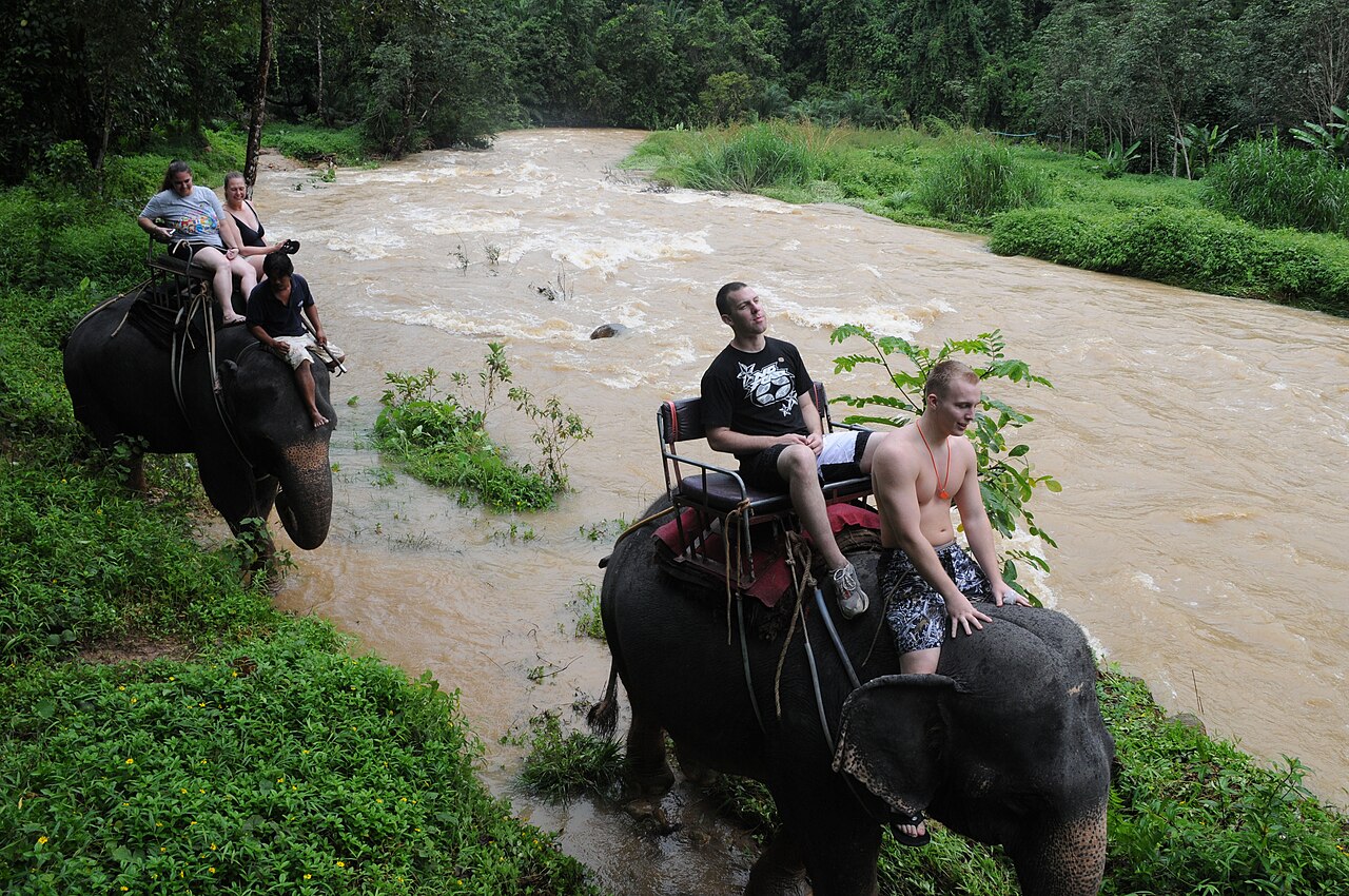 Visiting Thailand DVIDS206992