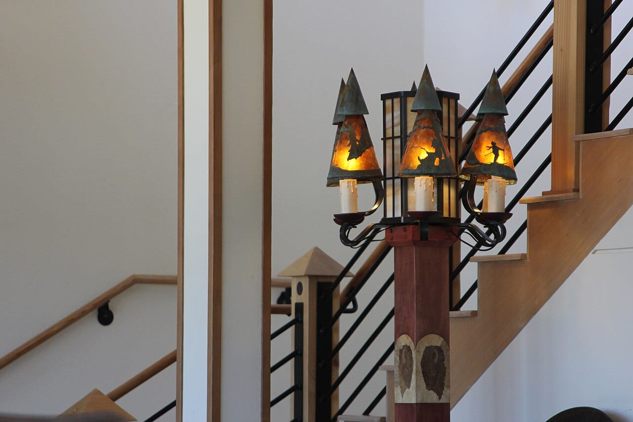 Old Faithful Snow Lodge, indoor light fixture (9408596355)