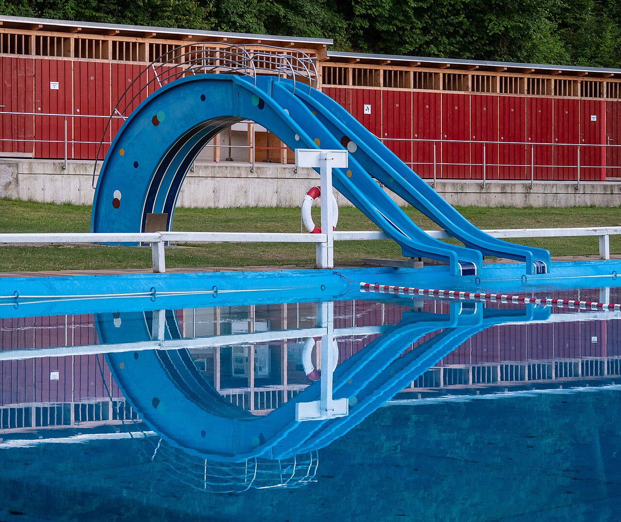 Streitberg Freibad water slide 7023685